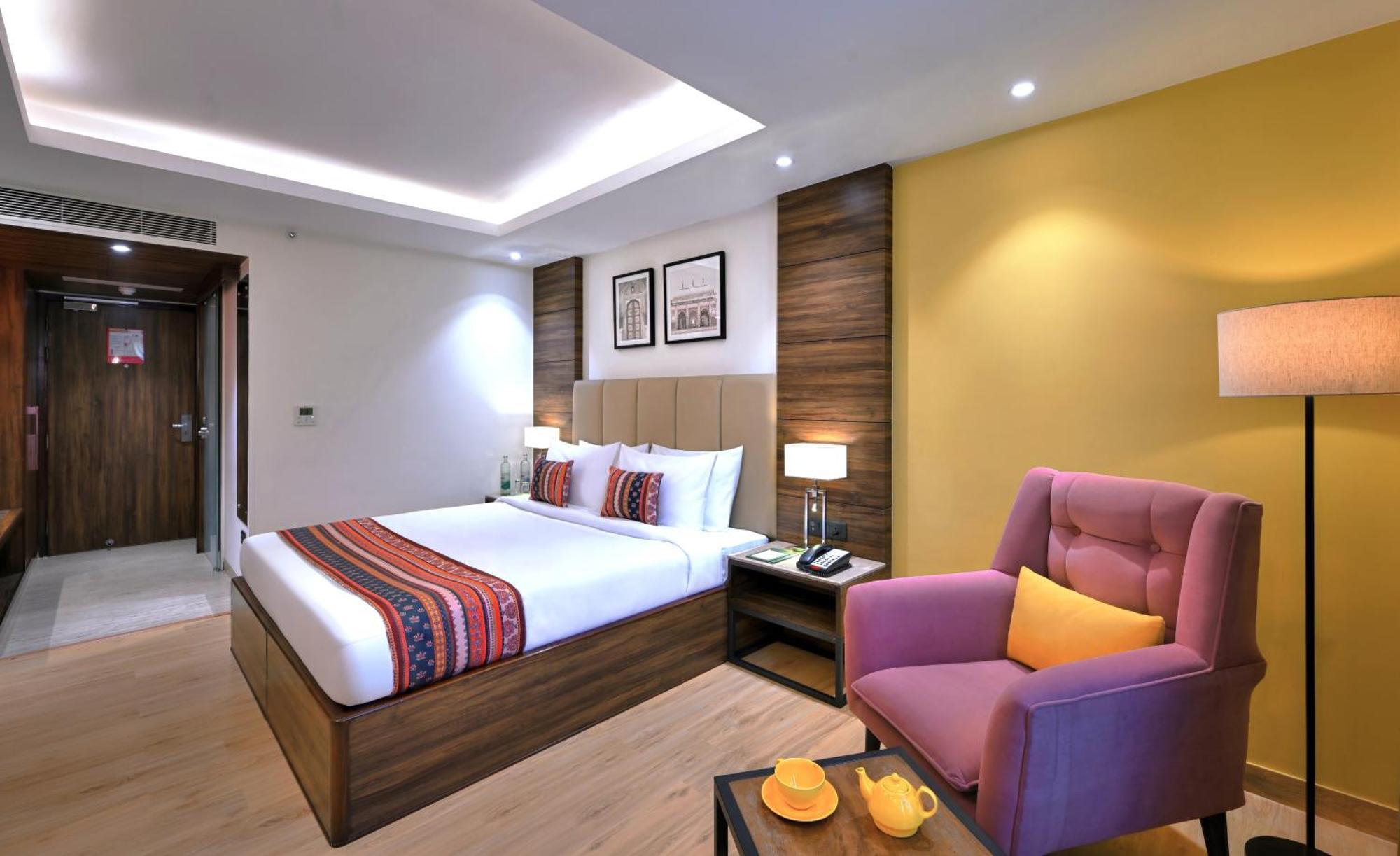 Golden Tulip Agra Hotel Agra  Ngoại thất bức ảnh