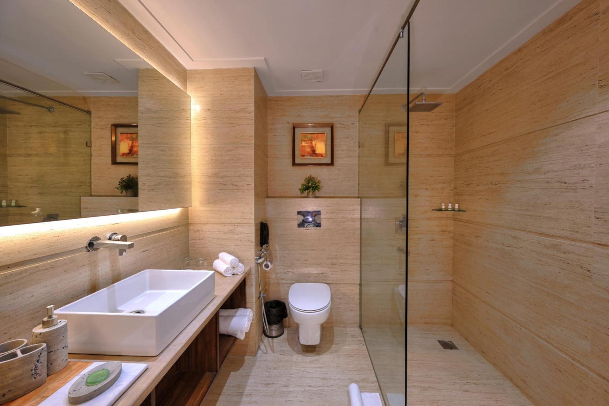 Golden Tulip Agra Hotel Agra  Ngoại thất bức ảnh