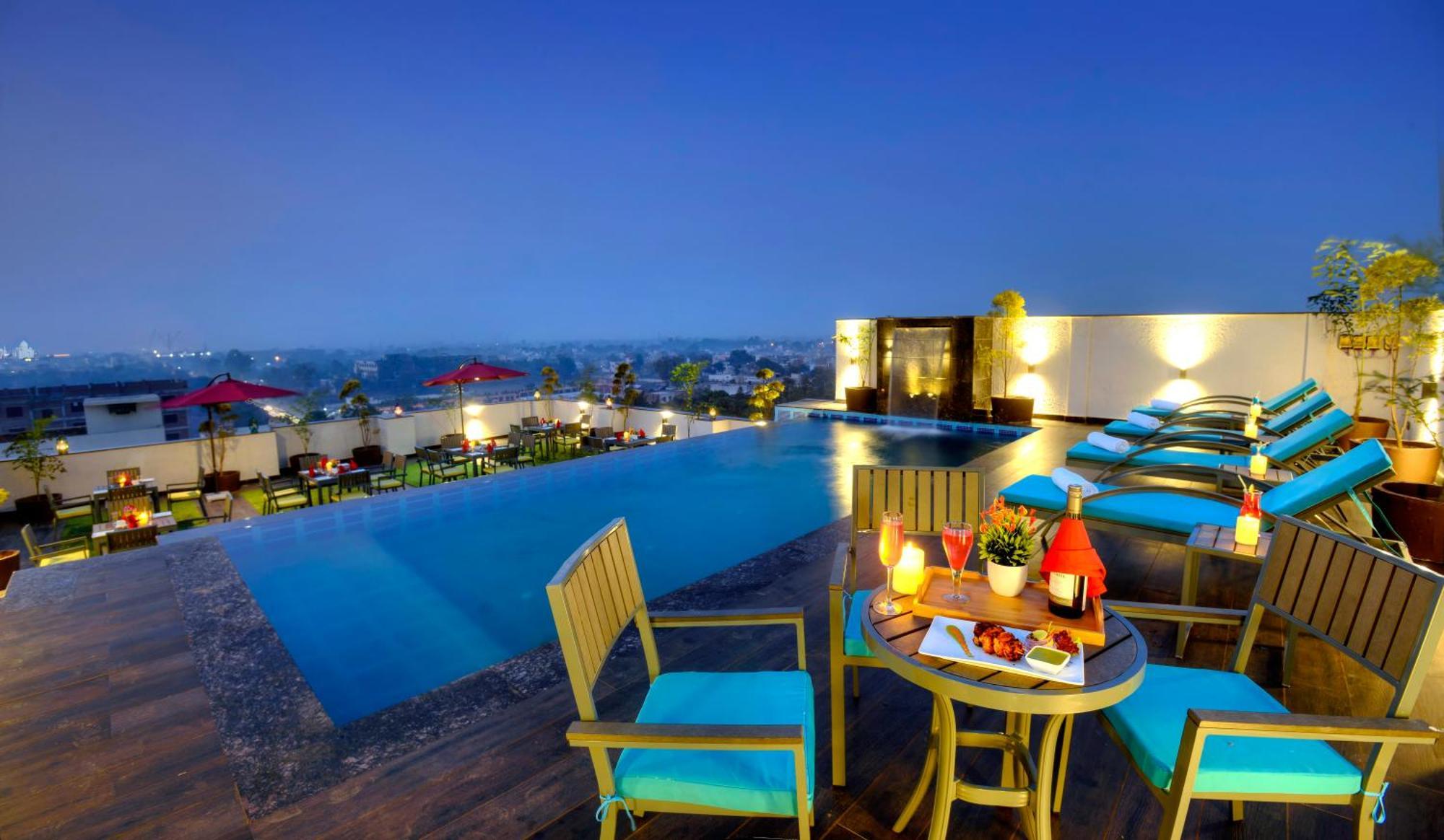 Golden Tulip Agra Hotel Agra  Ngoại thất bức ảnh