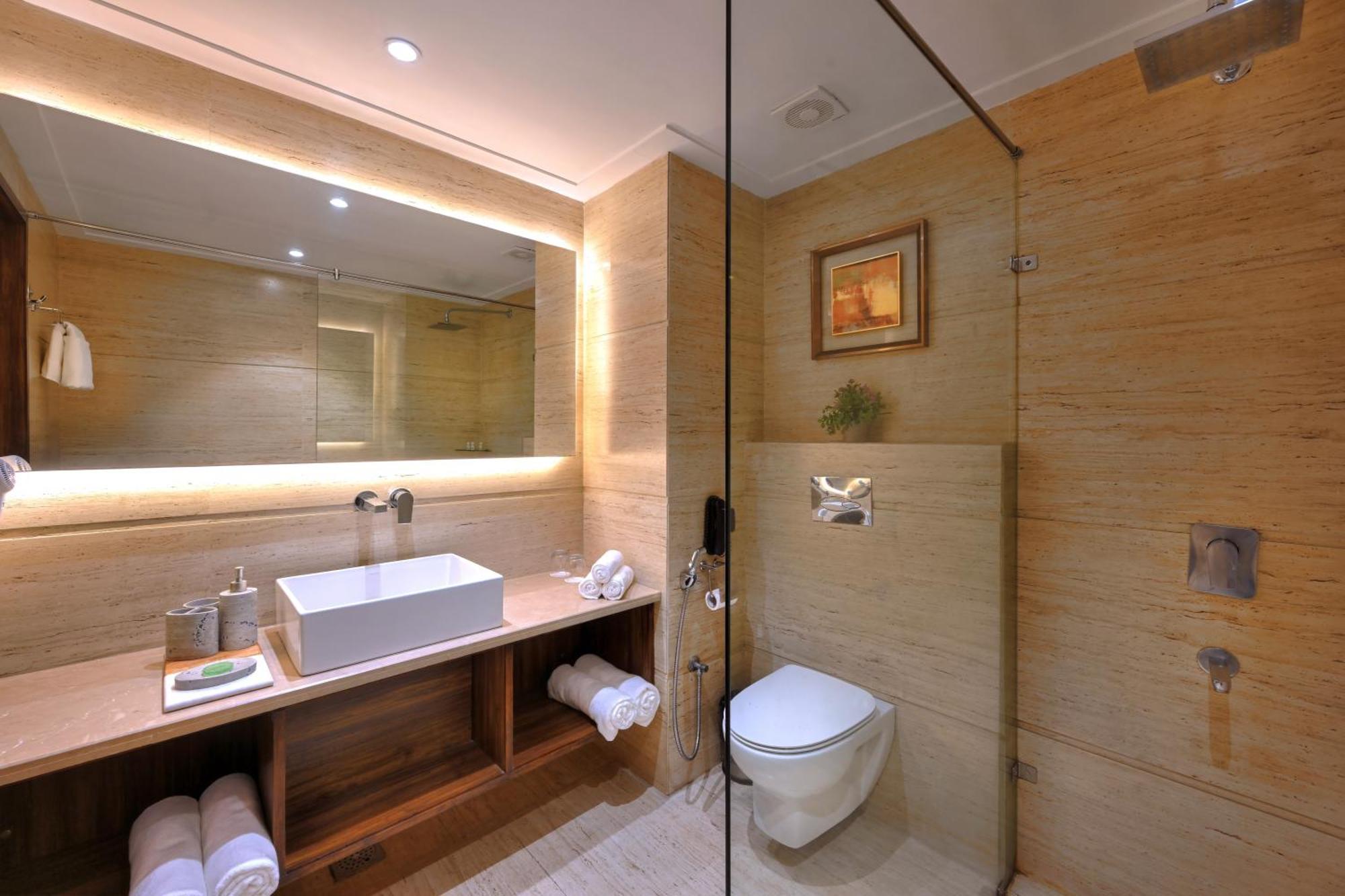 Golden Tulip Agra Hotel Agra  Ngoại thất bức ảnh