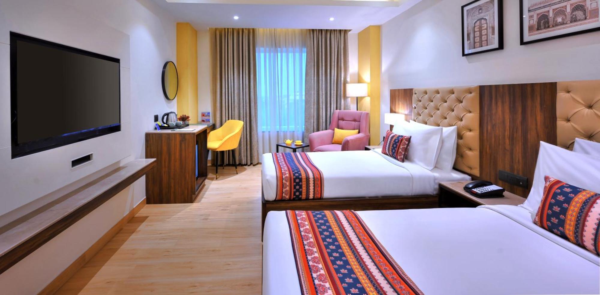 Golden Tulip Agra Hotel Agra  Ngoại thất bức ảnh