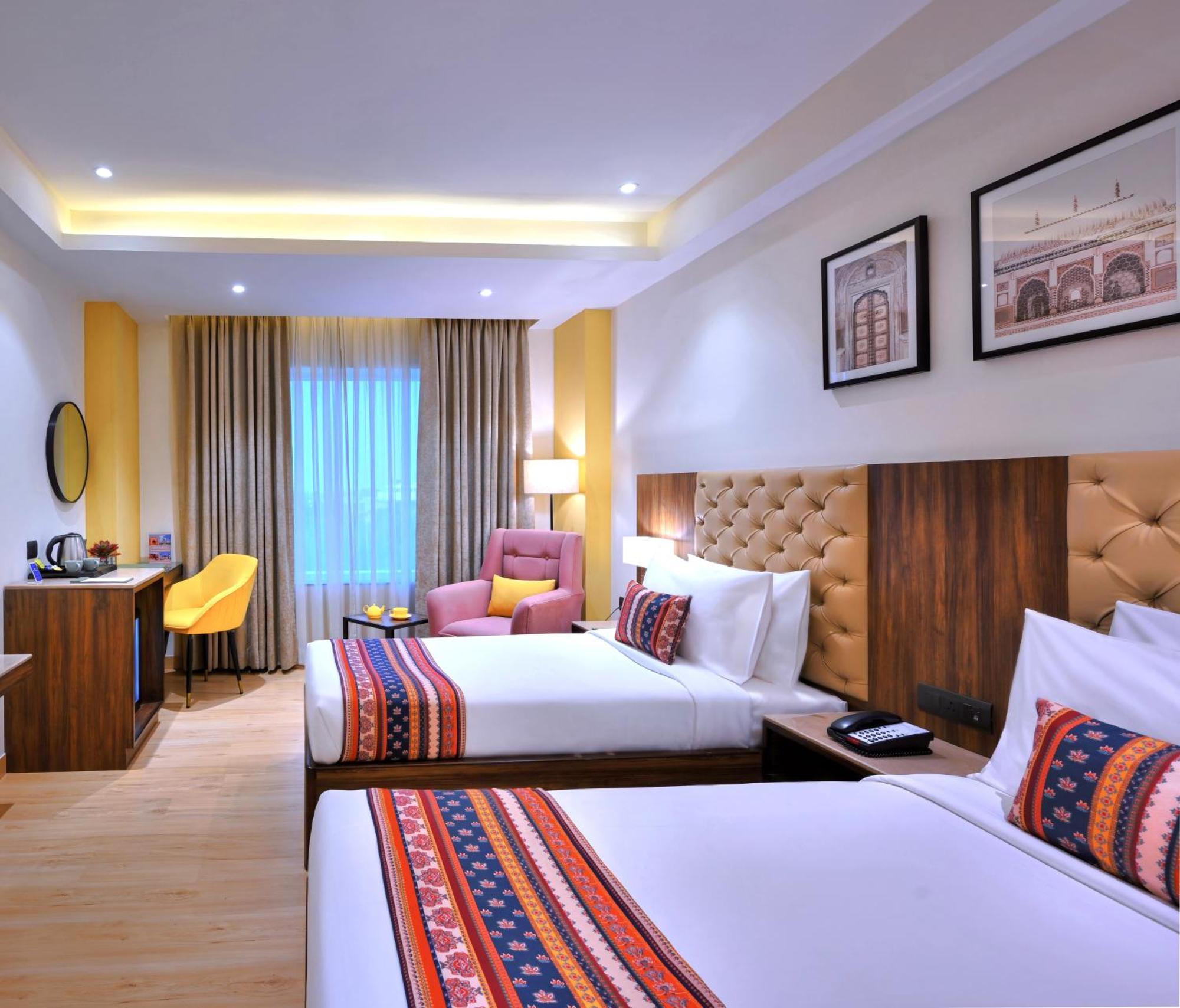 Golden Tulip Agra Hotel Agra  Ngoại thất bức ảnh
